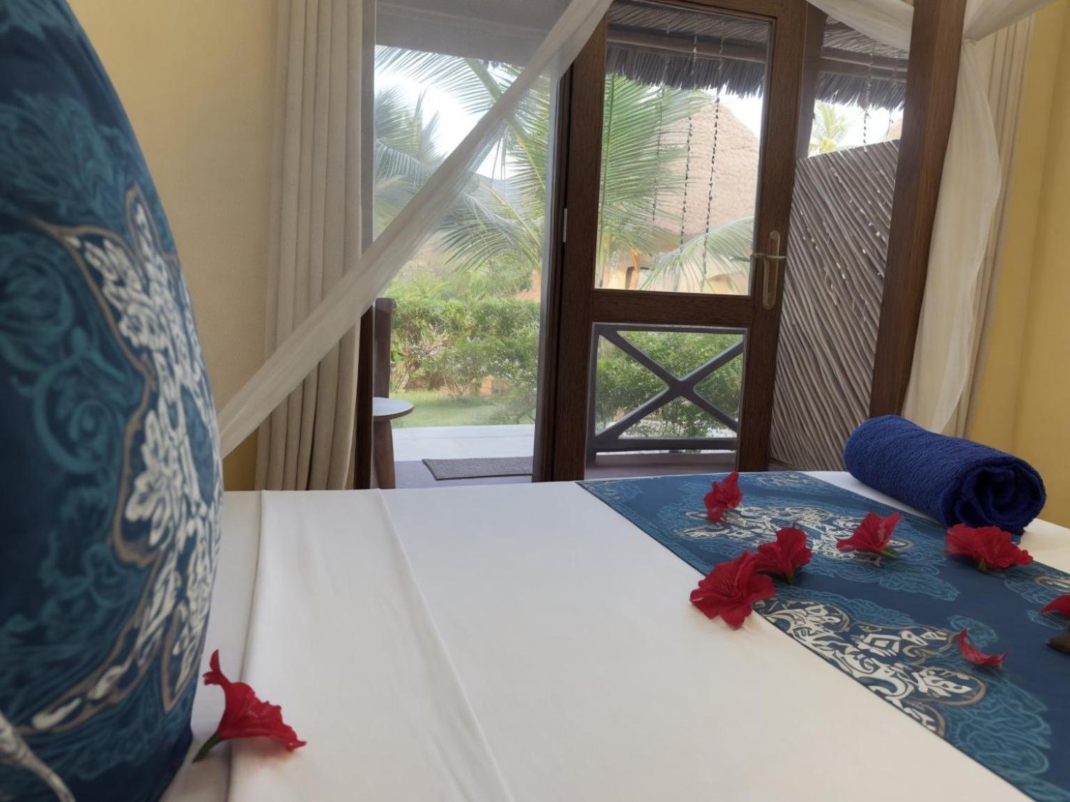 Amber Lodge Понгве Екстериор снимка