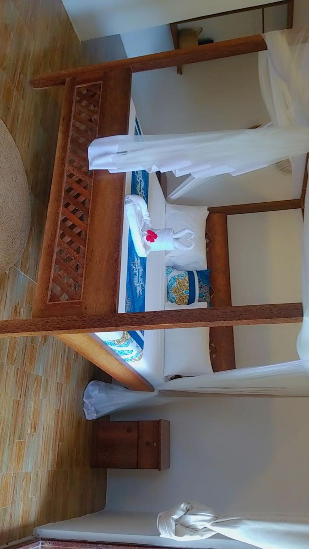 Amber Lodge Понгве Екстериор снимка